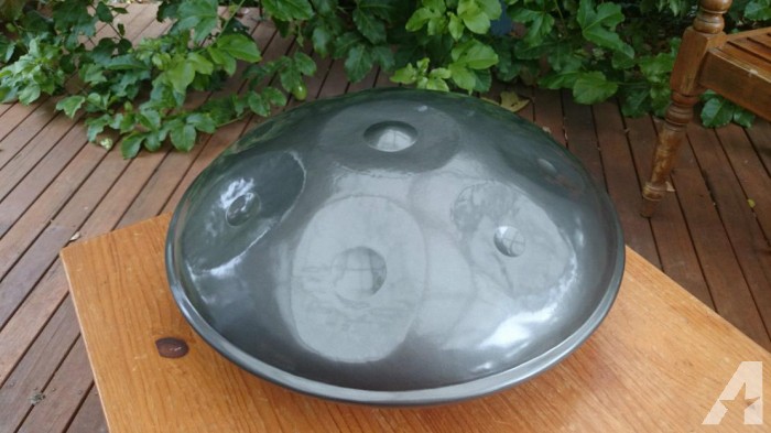 hang-drum-minor-pentatonic-bali-steel-pan-americanlisted_45174303.jpg